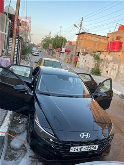 هیوندای ئەلەنترا